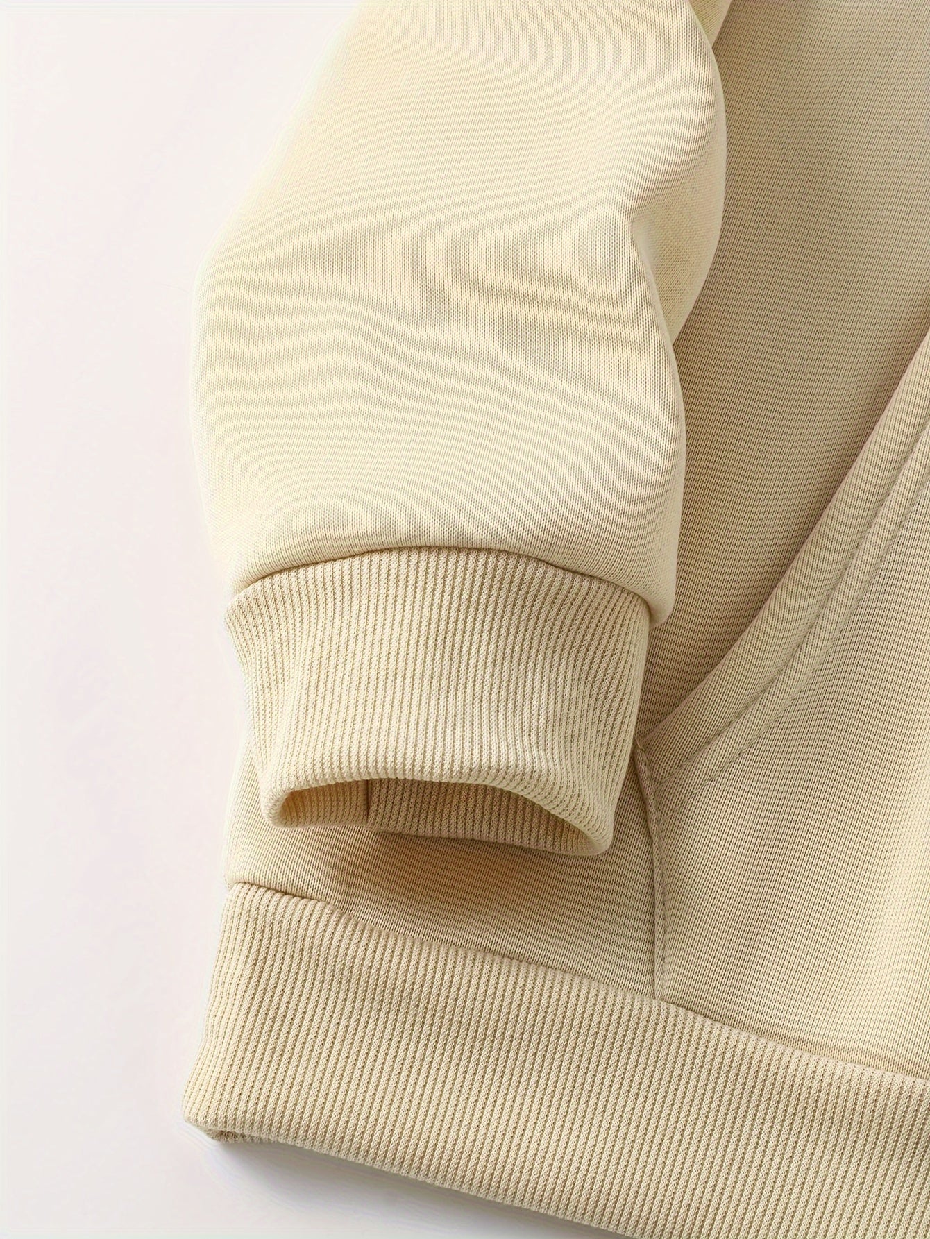 Eleganter Vintage-Hoodie mit Rückendruck und Kapuze für Damen | Ideal für den Alltag