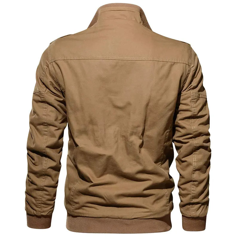 Moderne, trendige Herren-Bomberjacke mit weichem Innenfutter | Ideal für den Alltag