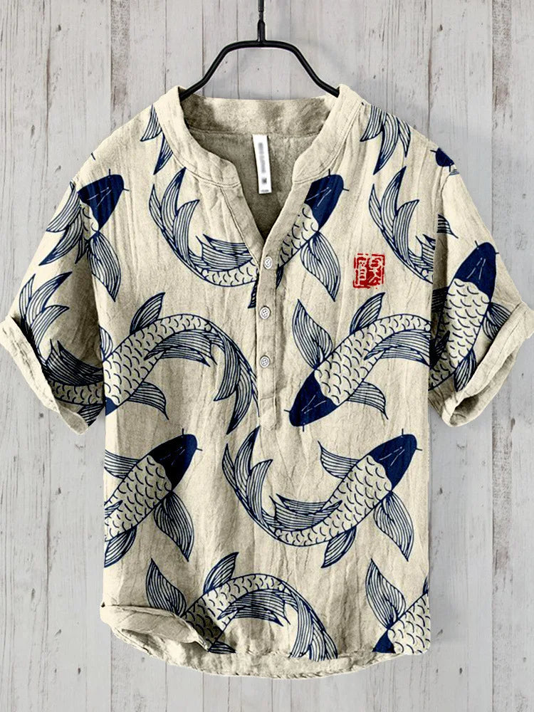 Sommerliches Herrenhemd mit Koi-Motiv – Kurzarmshirt im japanischen Design – Leichtes Freizeithemd im asiatischen Stil