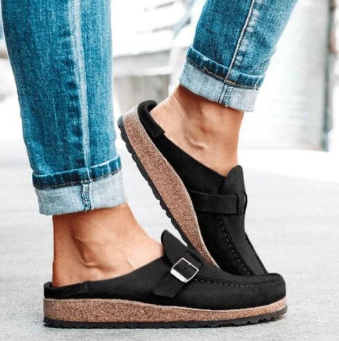Damen-Wildlederclogs von Buckley | Modell Eva