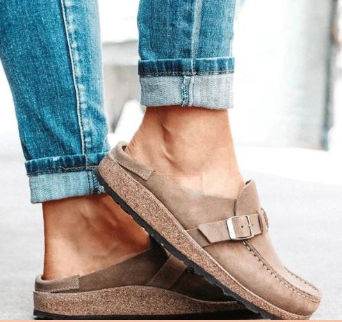 Damen-Wildlederclogs von Buckley | Modell Eva