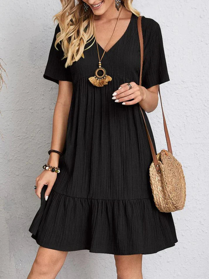 Julietta – Elegantes Kleid mit V-Ausschnitt