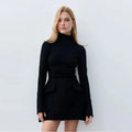 Muse - Elegantes Minikleid aus luxuriösem Material - Perfekt für Damenpartys