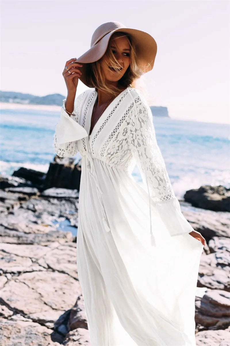 Elegantes Maxikleid mit Spitzenärmeln und Boho-Elementen – Ideal für Strand, Urlaub und Sommerfeste