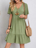 Julietta – Elegantes Kleid mit V-Ausschnitt