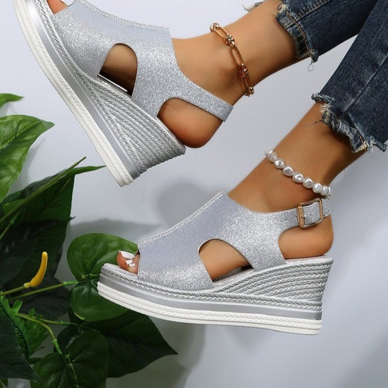 Keilabsatz-Sandalen