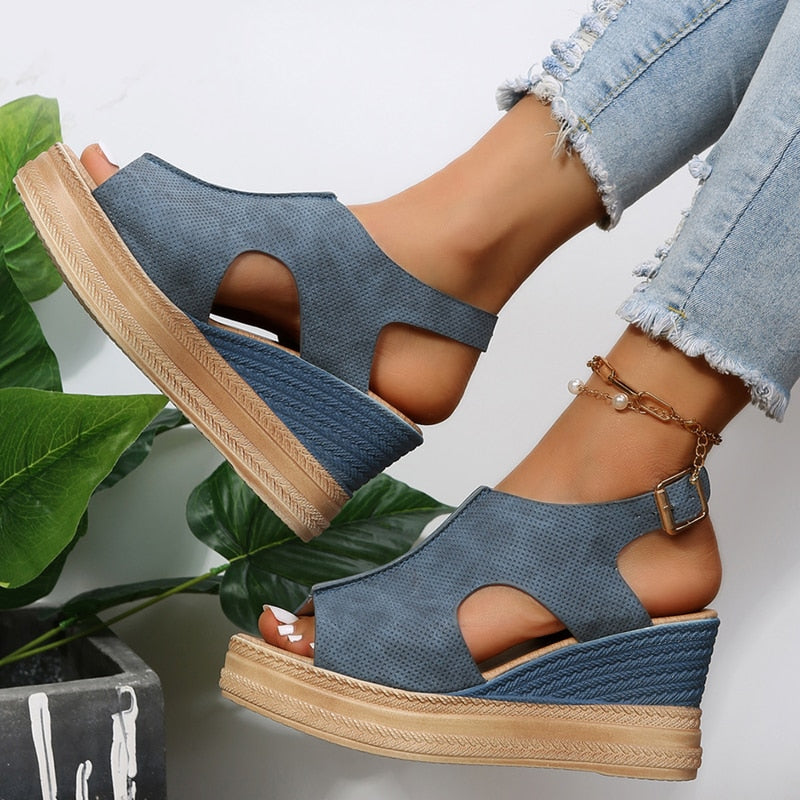 Keilabsatz-Sandalen
