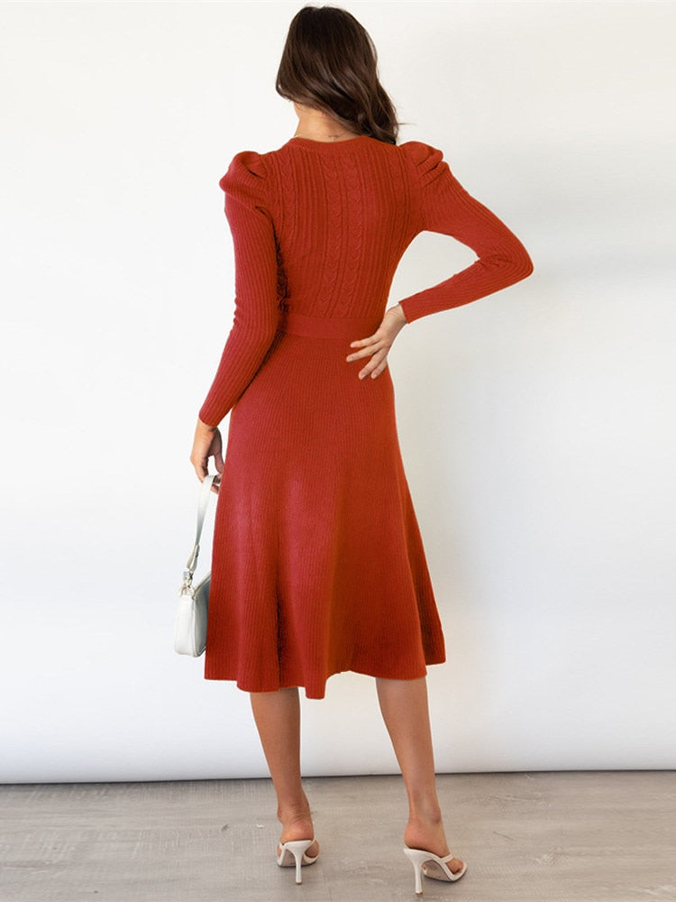 Langärmliges Strickkleid