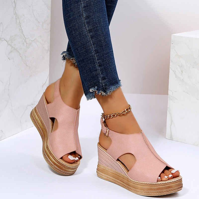 Keilabsatz-Sandalen