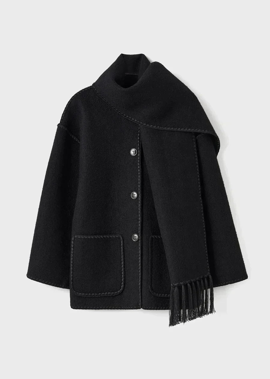 Maja | Warme Jacke mit eingebautem Schal