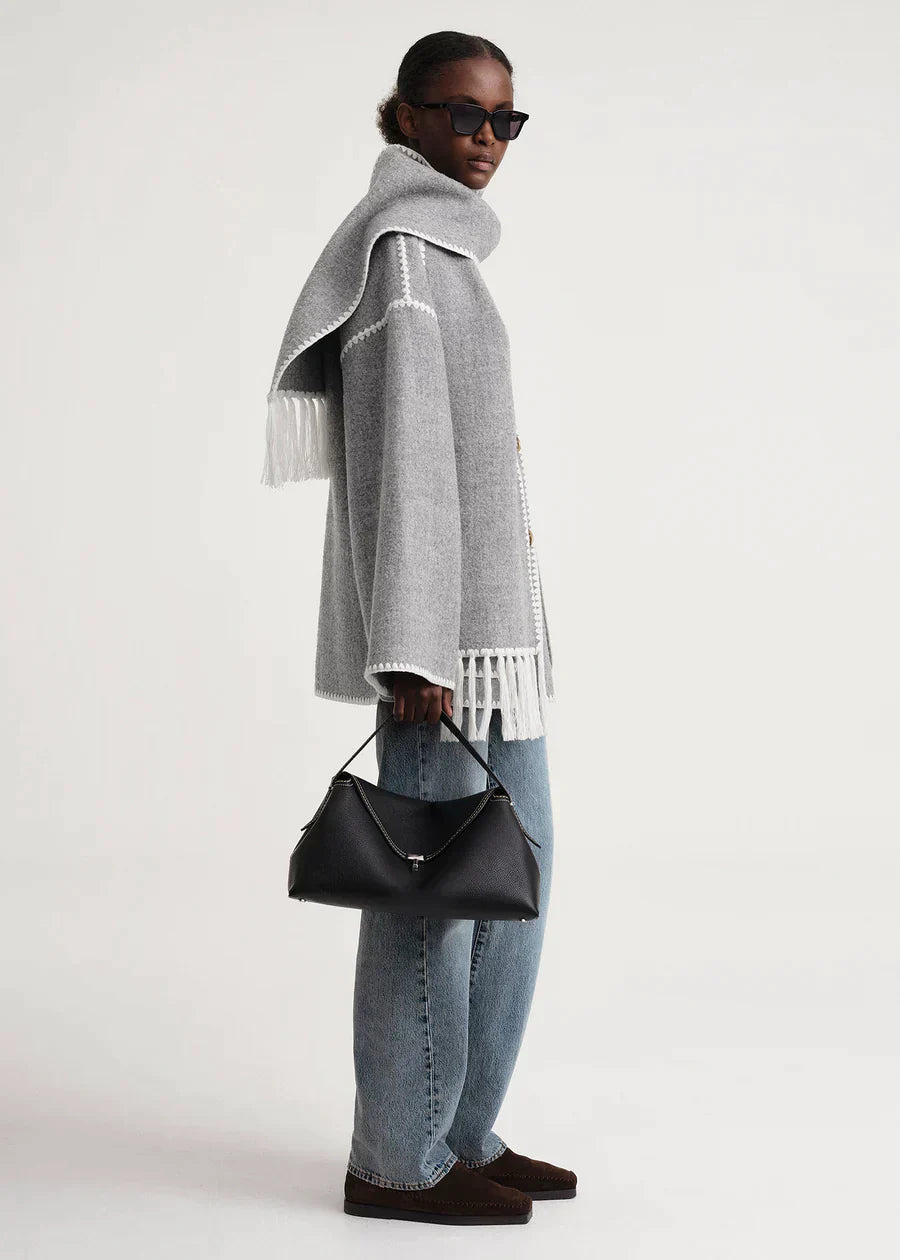Maja | Warme Jacke mit eingebautem Schal