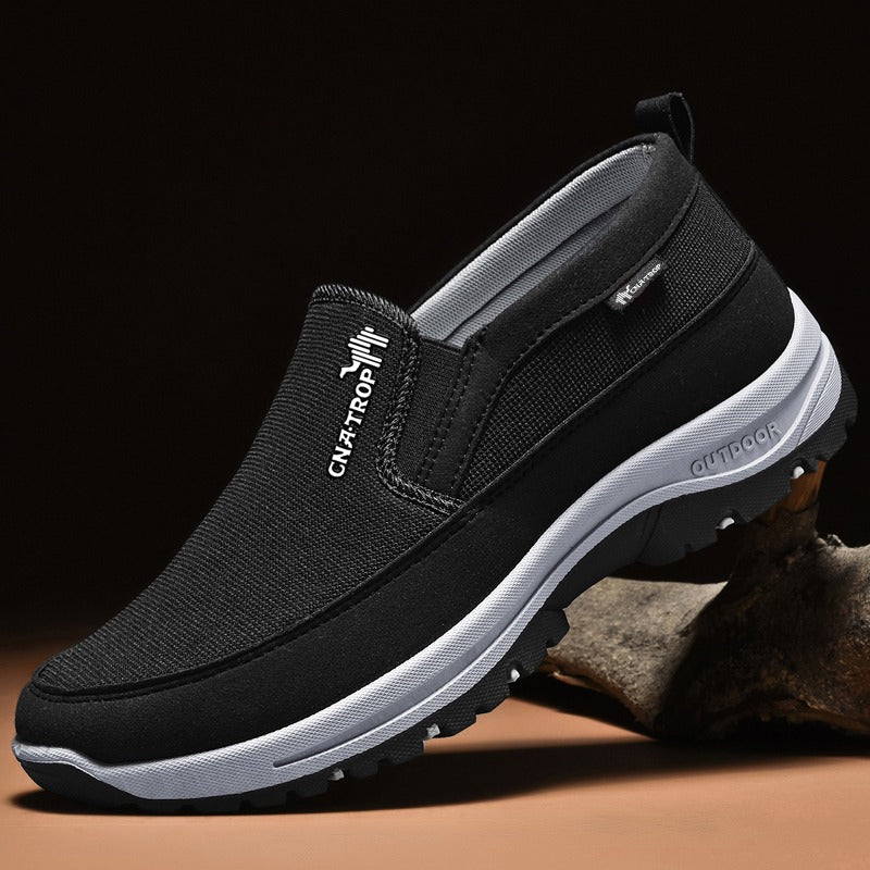 Komfortable Herren Outdoor-Slipper – Rutschfeste Freizeitschuhe für Wandern und Alltag