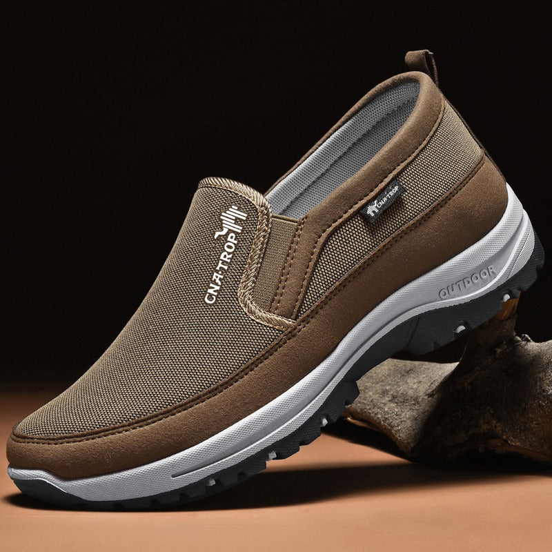 Komfortable Herren Outdoor-Slipper – Rutschfeste Freizeitschuhe für Wandern und Alltag