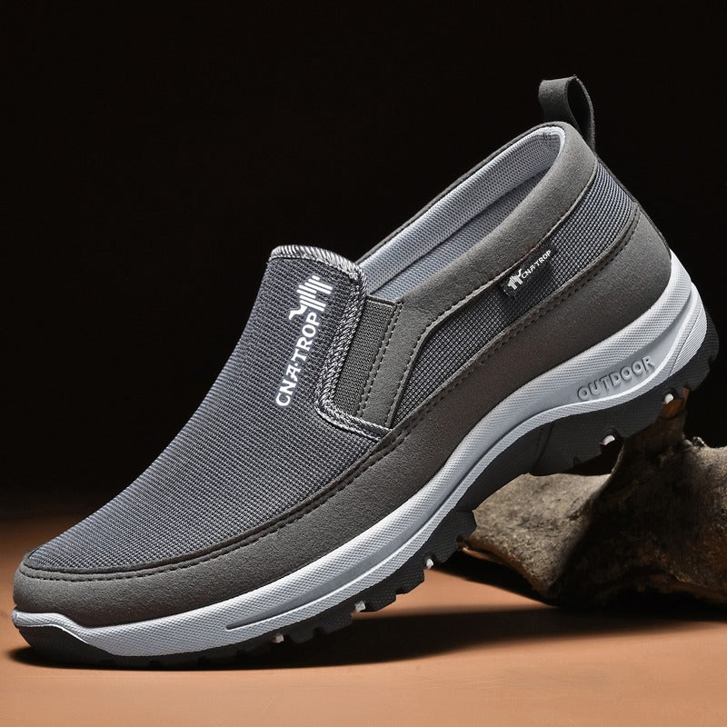 Komfortable Herren Outdoor-Slipper – Rutschfeste Freizeitschuhe für Wandern und Alltag
