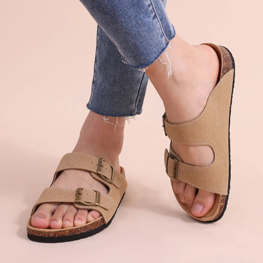 Orthopädische Sandalen mit Kork-Innensohle