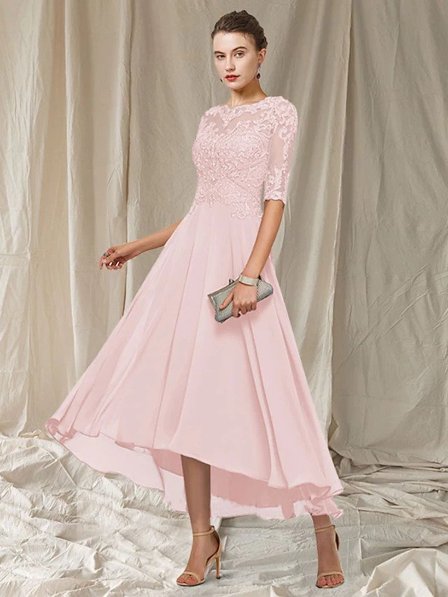 Vivienne - Elegantes Kleid aus Spitzen mit Pailletten