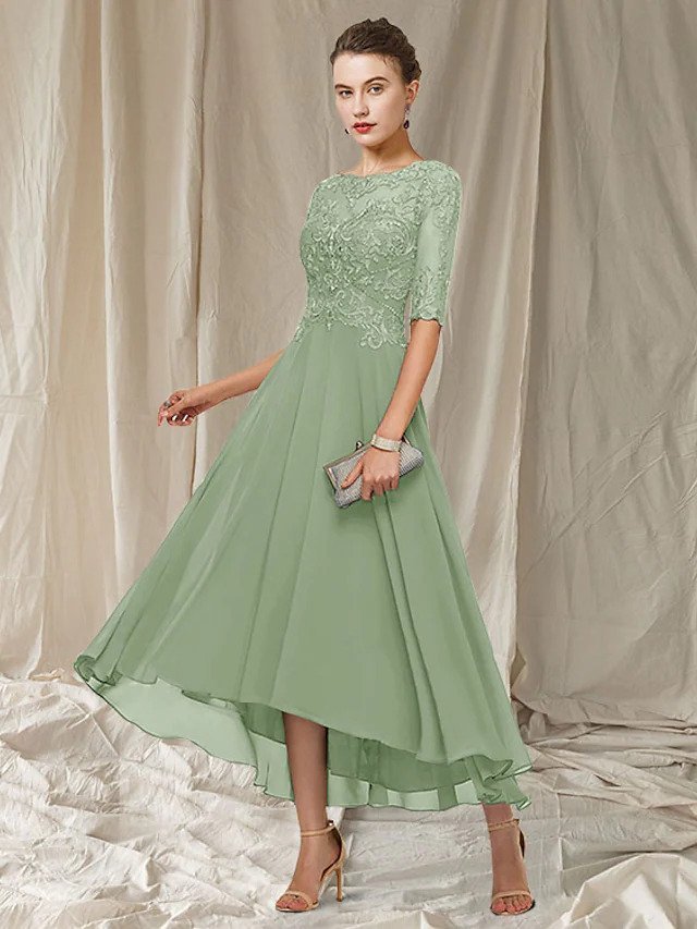 Vivienne - Elegantes Kleid aus Spitzen mit Pailletten